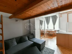 Pronájem bytu 1+kk, Praha - Strašnice, Kralická, 30 m2