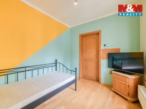 Prodej bytu 3+1, Cheb, Hradební, 56 m2