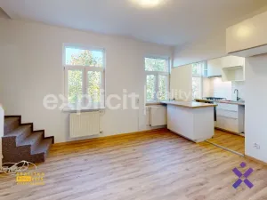 Pronájem bytu 3+kk, Zlín, Bratří Sousedíků, 70 m2