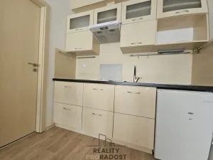 Pronájem bytu 1+kk, Hodonín, Příční, 28 m2