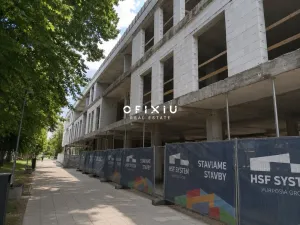 Prodej obchodního prostoru, Kroměříž, Slovanské náměstí, 185 m2