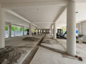 Prodej obchodního prostoru, Kroměříž, Slovanské náměstí, 185 m2
