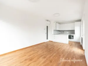 Pronájem bytu 3+kk, Praha - Letňany, Pavla Beneše, 85 m2