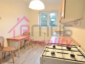Pronájem bytu 2+1, Praha - Ruzyně, Stochovská, 56 m2