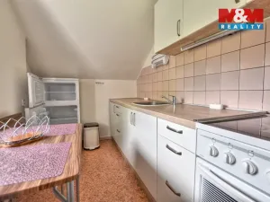 Pronájem bytu 2+kk, Hradec Králové - Pražské Předměstí, Na Rybárně, 45 m2