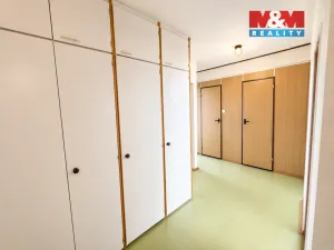 Pronájem bytu 3+1, Louny, U Stadionu, 77 m2