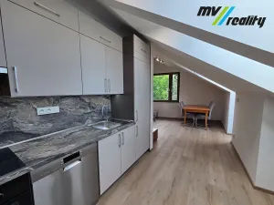 Pronájem bytu 2+kk, Lysá nad Labem, Komenského, 64 m2