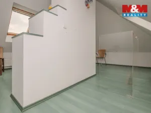 Prodej obchodního prostoru, Ostrava - Kunčičky, Pernerova, 202 m2
