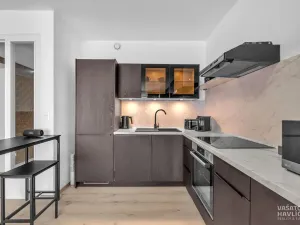 Pronájem bytu 2+kk, Hradec Králové, Pražská třída, 60 m2