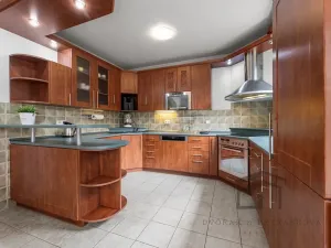 Prodej rodinného domu, Vrané nad Vltavou, Kruhová, 154 m2