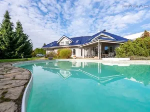 Prodej rodinného domu, Dolní Břežany, V Hranicích, 454 m2