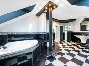 Prodej rodinného domu, Dolní Břežany, V Hranicích, 454 m2