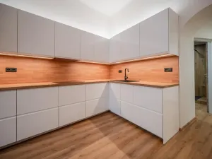 Pronájem bytu 4+1, Praha - Vyšehrad, Vratislavova, 101 m2