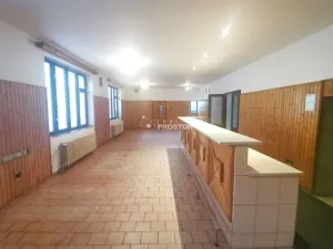 Prodej obchodního prostoru, Zápy, 260 m2