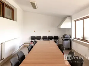 Prodej komerční nemovitosti, Křenice - Přetín, 1698 m2