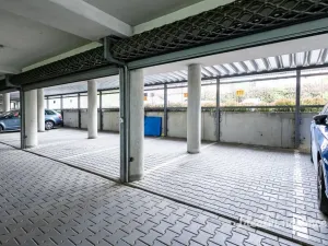 Pronájem bytu 4+kk, Praha - Vysočany, Skloněná, 116 m2