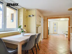 Prodej rodinného domu, Lužice, Lomená, 130 m2