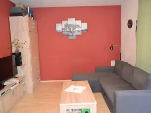 Pronájem bytu 1+kk, Praha - Hostivař, Bratislavská, 36 m2