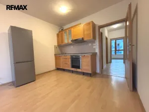 Pronájem bytu 2+kk, Praha - Kunratice, Pod Haltýřem, 52 m2