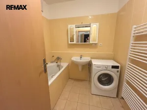 Pronájem bytu 2+kk, Praha - Kunratice, Pod Haltýřem, 52 m2