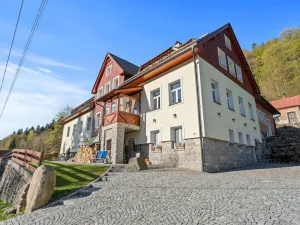Prodej bytu 3+kk, Desná, Údolní, 66 m2
