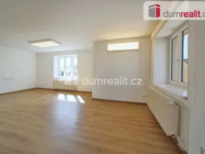 Pronájem bytu 4+1, Praha - Březiněves, Na hlavní, 96 m2