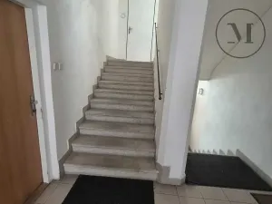 Pronájem bytu 1+kk, České Budějovice, Jírovcova, 28 m2