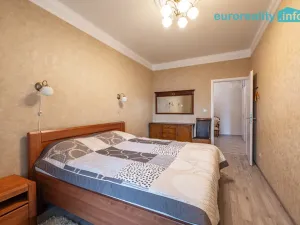 Prodej bytu 3+kk, Mariánské Lázně - Úšovice, Zeyerova, 74 m2