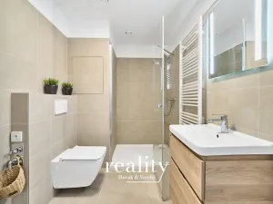 Pronájem bytu 1+kk, Znojmo, Jarošova, 37 m2