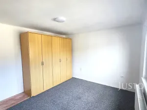Pronájem bytu 3+1, Písek, Václavské nám., 66 m2