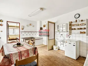 Prodej chalupy, Týn nad Vltavou, 221 m2