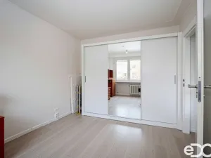 Pronájem bytu 2+kk, Praha - Řepy, Laudova, 35 m2