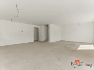 Prodej bytu 4+kk, Mladé Buky - Hertvíkovice, 132 m2
