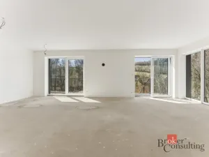 Prodej bytu 4+kk, Mladé Buky - Hertvíkovice, 132 m2