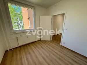 Prodej bytu 4+1, Zlín, Okružní, 82 m2