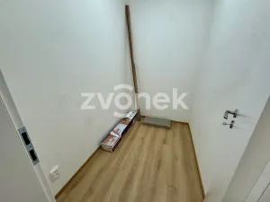 Prodej bytu 4+1, Zlín, Okružní, 82 m2