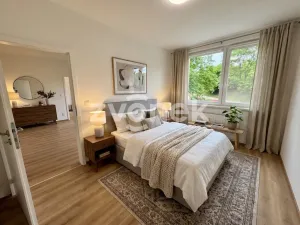 Prodej bytu 3+1, Zlín, Okružní, 82 m2