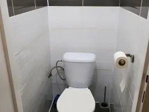Pronájem skladu, Praha - Benice, 80 m2