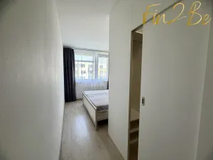 Pronájem bytu 2+kk, Praha - Řepy, Zrzavého, 47 m2
