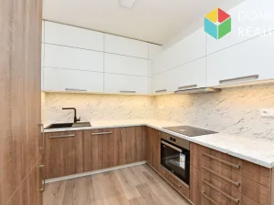 Pronájem bytu 2+kk, Beroun - Beroun-Město, Okružní, 49 m2