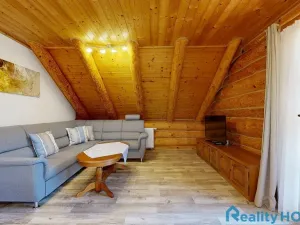 Prodej komerčního pozemku, Hluboká nad Vltavou - Jeznice, 3428 m2