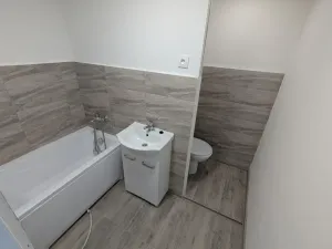 Pronájem bytu 1+1, Klášterec nad Ohří - Miřetice u Klášterce nad Ohří, Pionýrů, 35 m2