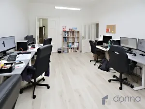 Pronájem kanceláře, Praha, Bělehradská, 100 m2