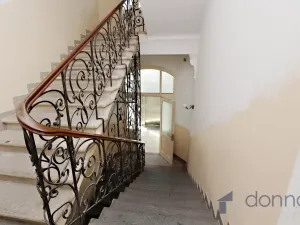 Pronájem kanceláře, Praha, Bělehradská, 100 m2