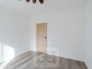 Pronájem bytu 2+1, Stráž pod Ralskem, Hornická, 52 m2