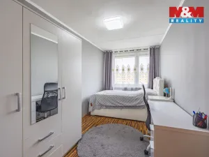 Prodej bytu 3+1, Praha - Řepy, Makovského, 66 m2