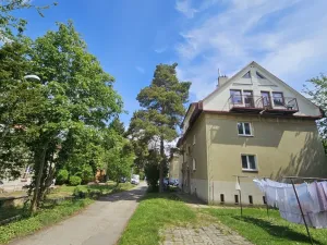 Pronájem bytu 2+kk, Praha, Strakatého, 84 m2