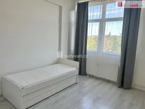 Pronájem bytu 3+kk, Zruč nad Sázavou, náměstí Míru, 65 m2