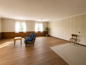 Prodej vícegeneračního domu, Sezemice, 310 m2