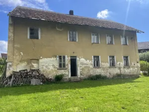 Prodej vícegeneračního domu, Sezemice, 310 m2